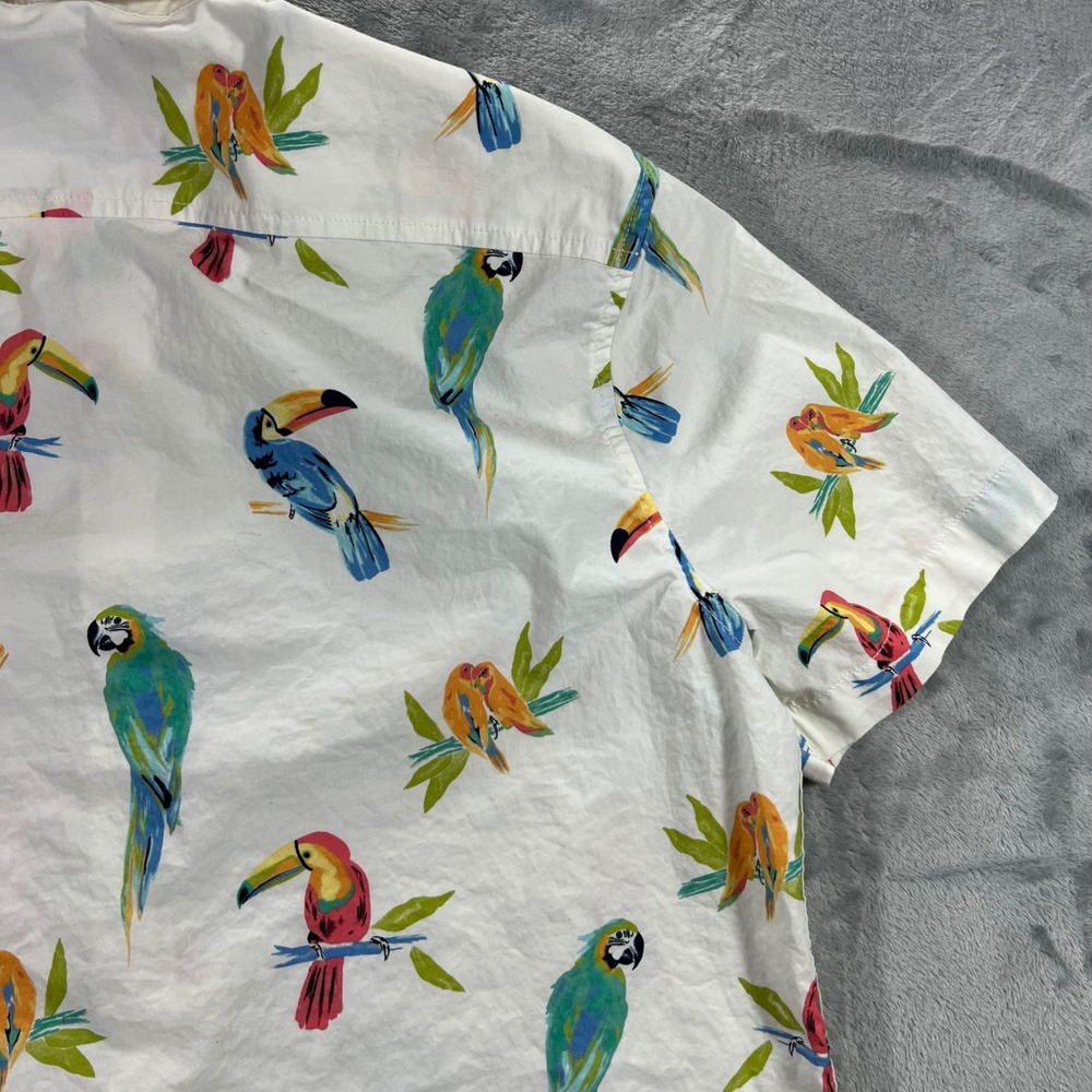 CHUBBIES Button Down Shirt Mens Small White Parrot Toucan Tropical - Picture 15 of 16